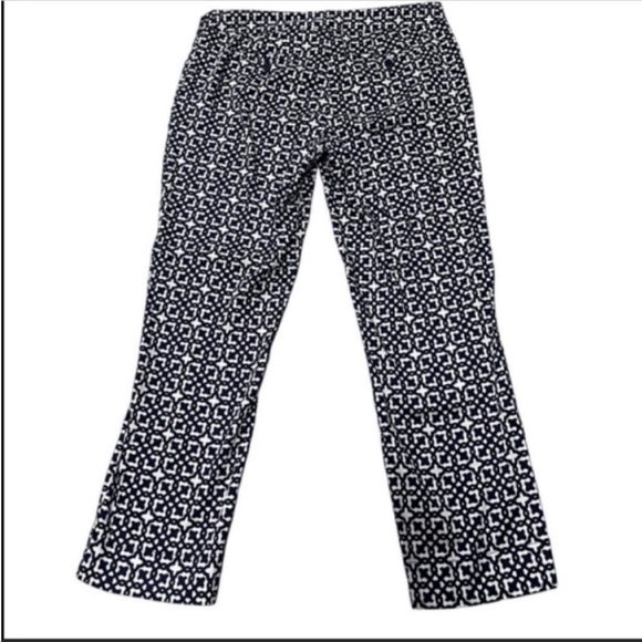 Laundry by Shelli Segal boyfriend mid rise cotton print pants. Size 8. - Picture 2 of 2